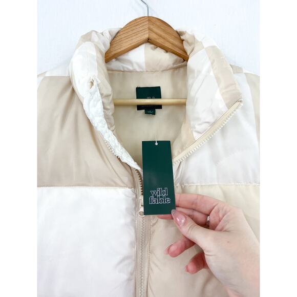 NEW Wild Fable Checkered Puffer Vest size Small Zip Front - Picture 2 of 6